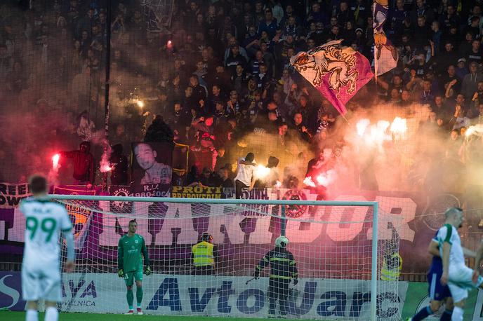 NK Olimpija NK Maribor | Sobotni derbi med Mariborom in Olimpijo je bil zelo vroč. | Foto Mario Horvat/Sportida