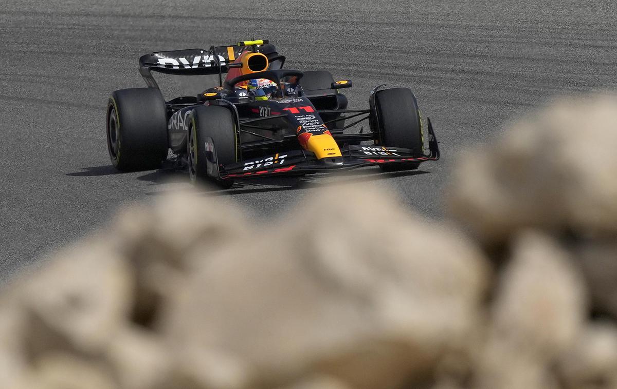 testiranja Red Bull Sergio Perez | Najhitrejši čas tridnevnih testiranj je tik pred koncem odpeljal Sergio Perez z Red Bullom. | Foto Guliver Image