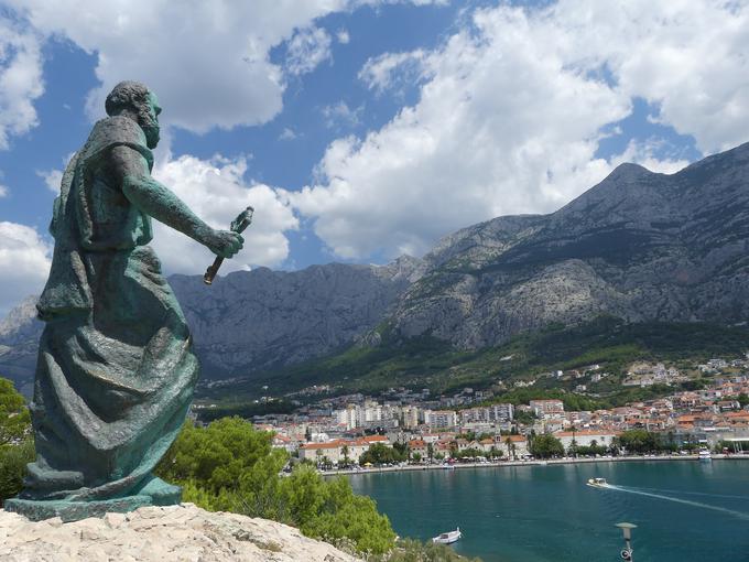 V Makarski bodo po besedah direktorice Turistične skupnosti Makarska Hloverke Novak Srzić v prihodnje pripravili bolj fine in glamurozne festivale ter dogodke. | Foto: Reuters