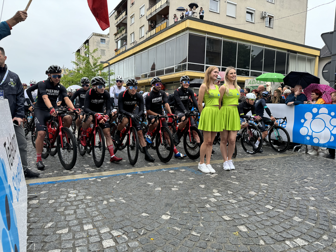 Zelena je tudi barva dirke Po Sloveniji, ne samo ekipe BORA-hansgrohe. | Foto: Jaka Lopatič