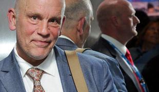 John Malkovich rešil krvavečega moškega v Torontu