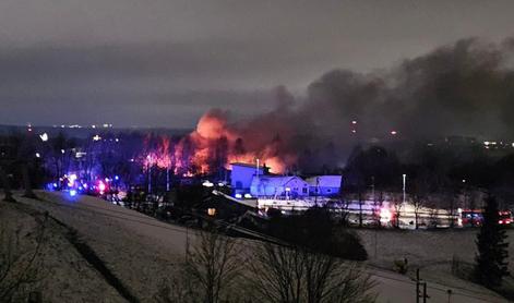 V Litvi strmoglavilo tovorno letalo, ena oseba umrla