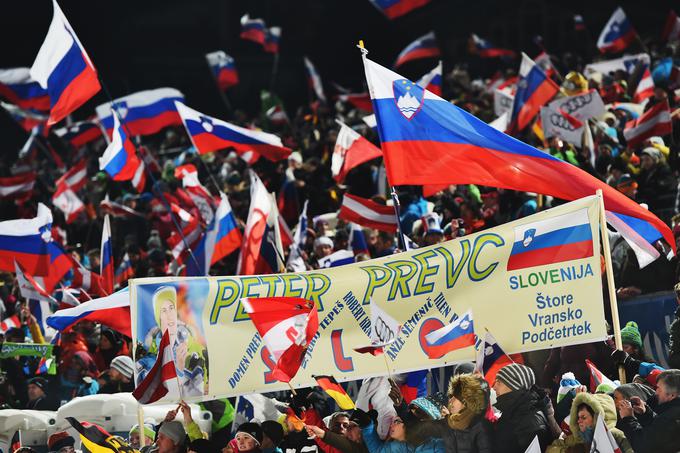 Slovenci so mu sledili v Bischofshofen, kjer so ga okronali za kralja turneje in na Kulm, kjer je postal svetovni prvak v poletih. | Foto: Getty Images