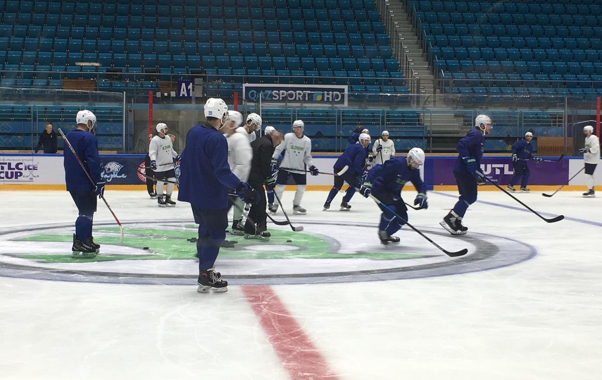 Slovenska hokejska reprezentanca trening SP | Risi so že preverili, kakšne so razmere za hokej v kazahstanski prestolnici. | Foto Hokejska zveza Slovenije