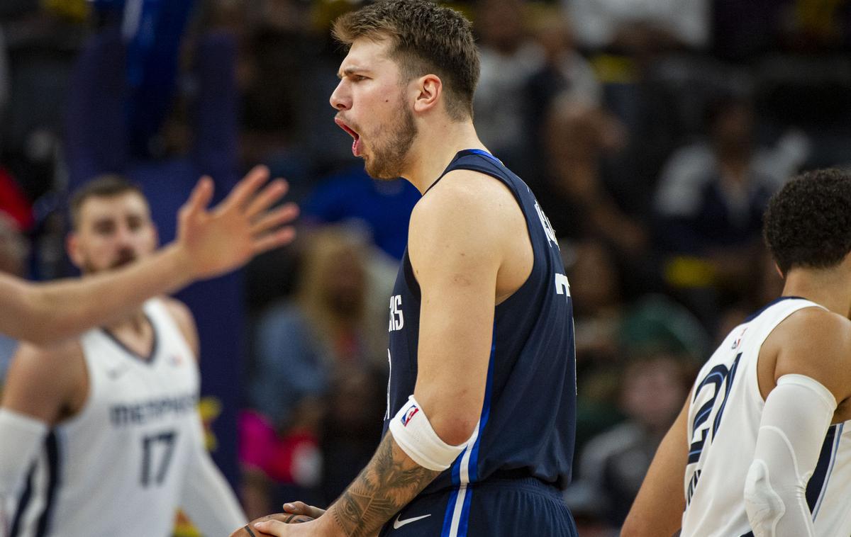 Luka Dončić | Luka Dončić je popeljal Dallas do četrte zmage na gostovanjih, na katerih njegovo moštvo ostaja neporaženo v tej sezoni. | Foto Reuters