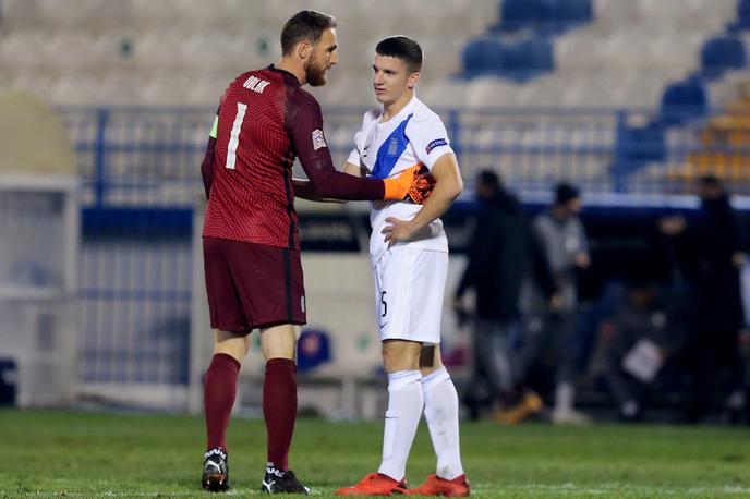 Grčija Slovenija | "Povratnik" Jan Oblak je pomagal Sloveniji do zlata vredne točke v Atenah, s tem pa tudi osrečil navijače Atletica, saj bo v soboto derbi španskega prvenstva z Barcelono. | Foto Sportida