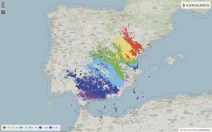 Udari strel v Španiji po urah | Foto: Facebook/Observatoire Keraunos