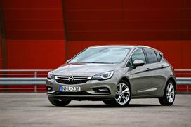 Opel astra - fotogalerija testnega vozila