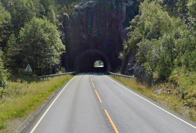 Predor Botshei, kjer se je zgodila tragična nesreča.  | Foto: Google maps