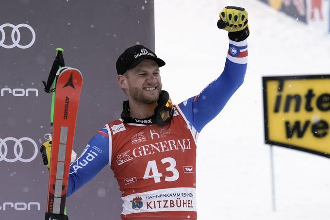 Blaise Giezendanner s številko 43 prvič na zmagovalnem odru | Foto: Guliverimage/Vladimir Fedorenko