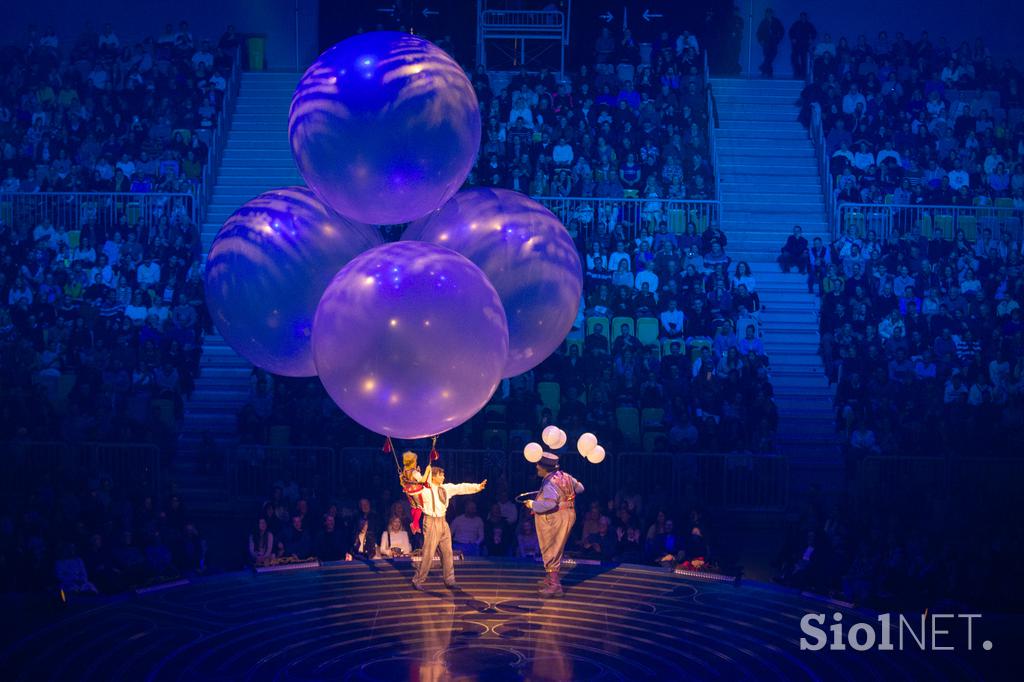 Cirque du Solei Corteo