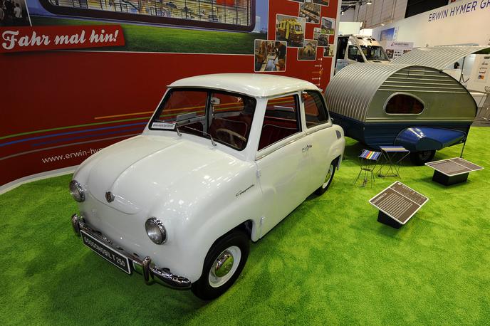 Glas goggomobil T250 in bivalna prikolica piccolo - starodobnika | Foto Jure Gregorčič