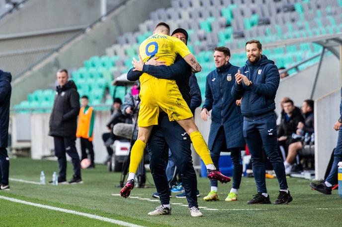 Olimpija Domžale | Domžalčani so v Stožicah napolnili mrežo Olimpije in premagali zmaje v gosteh kar s 4:1. | Foto Nik Moder/Sportida