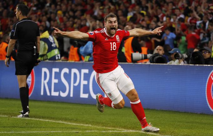 Končni izid tekme je postavil rezervist Sam Vokes. | Foto: Reuters