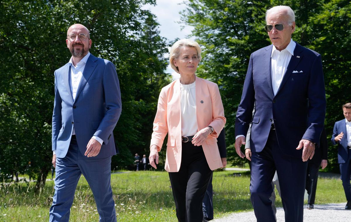 Joe Biden, Ursula von der Leyen in Charles Michel | Na vrhu EU-ZDA bo ZDA predstavljal predsednik Joe Biden, EU pa predsednica Evropske komisije Ursula von der Leyen in predsednik Evropskega sveta Charles Michel. Na fotografiji: Biden, von der Leynova in Michel na lanskem srečanju držav G7 v Nemčiji. | Foto Guliverimage