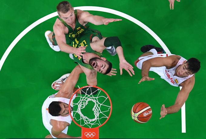 Sabonis in Valančiunas po Riu 2016 naskakujeta nov olimpijski nastop. | Foto: AP / Guliverimage