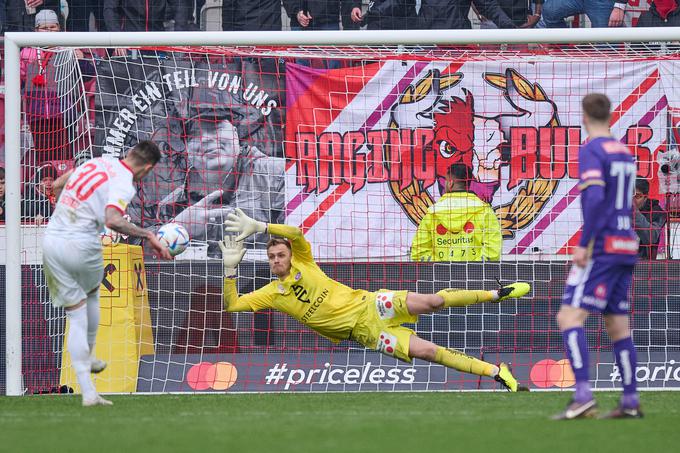 Tako je Benjamin Šeško zadel v polno z bele točke in postavil končni rezultat 3:3 proti Austrii. | Foto: Guliverimage/Vladimir Fedorenko