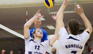 ACH Volley v Tivoliju oddal niz, Maribor odščipnil točko