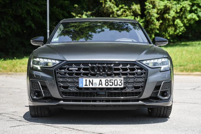 Audi s prenovo A8. | Foto: Gašper Pirman