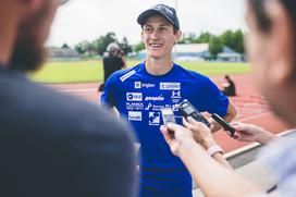 Skakalci skakalke trening Kranj