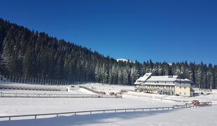 Pokljuka je pripravljena na novo sezono. Tudi s snegom iz prejšnje zime. #foto