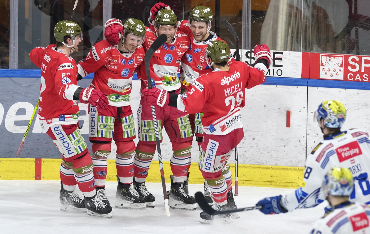 Bolzano : Beljak | Bolzano je s ponedeljkovo zmago zadrsal v polfinale in končal sezono Beljaka. | Foto HCB/Vanna Antonello