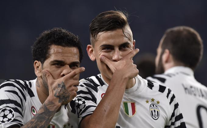 Se bo Paulo Dybala ponovno znesel nad zvezdniško Barcelono in njegovim rojakom Lionelom Messijem? | Foto: Reuters