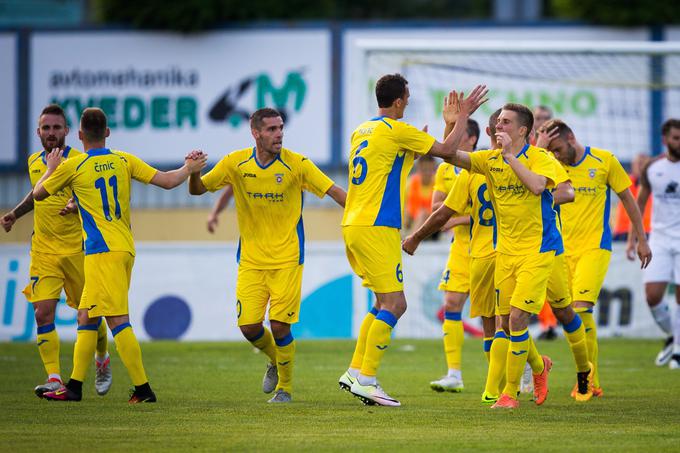 Domžalčani so poskrbeli za učinkovit preobrat. | Foto: Žiga Zupan/Sportida