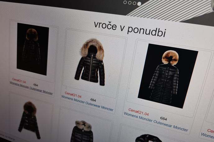 Fake trgovina | Od trgovin, ki vam plašče Moncler, ki lahko stanejo tudi prek 2.000 evrov, prodajajo po stokrat nižjih cenah, bežite, kolikor vas nesejo noge.  | Foto Matic Tomšič