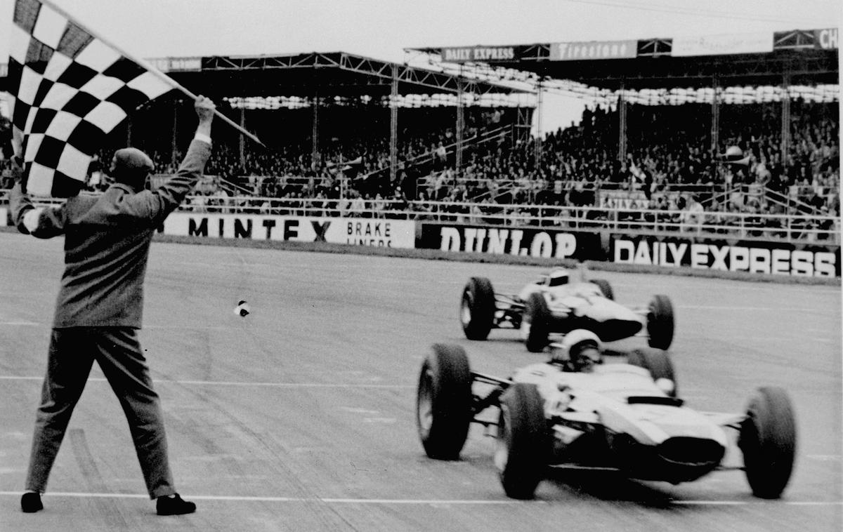 Bruce McLaren | Bruce McLaren se je z zlatimi črkami zapisal v svet motošporta, a žal pri le 32 letih umrl v dirkaški nesreči. | Foto Guliver Image