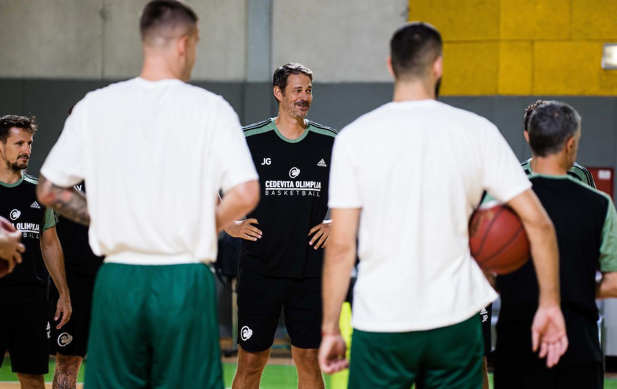 Cedevita Olimpija trening, Jurica Golemac | Jurica Golemac je dobro razpoložen dočakal prvi trening. | Foto Grega Valančič/Sportida