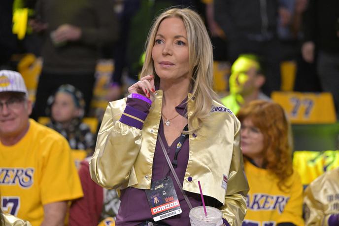 Jeanie Buss | O košarkarskem poslu leta je nedavno spregovorila tudi predsednica LA Lakers Jeanie Buss. | Foto Reuters