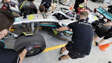 Iz Mercedesa in Ferrarija: "Nimamo dirkalnika za zmage"