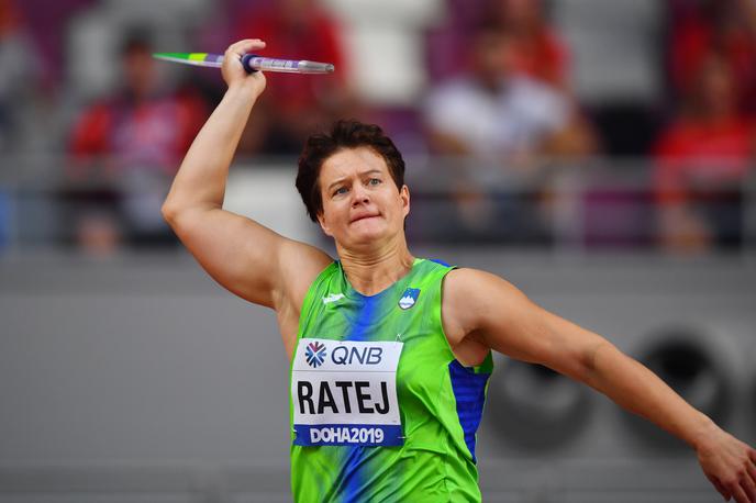 Martina Ratej | Na novo testirani vzorci iz olimpijskih iger v Londonu leta 2012 so pri Martini Ratej pokazali na sum zlorabe dopinga. Atletinja vse obtožbe najostreje zanika in se sklicuje na operacijo, ki jo imela v tistem obdobju. "Le tako bi prepovedana snov lahko prišla v moje telo," pojasnjuje svojo plat zgodbe. | Foto Reuters