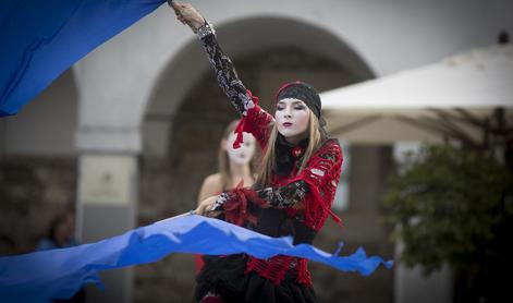 Pozabite na cirkuško areno in klovne zabavljače, tu je novi cirkus (foto)