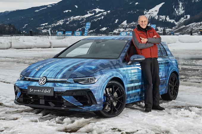 Prototip golfa R in legendarni dirkač Hans Joachim Stuck. | Foto: Volkswagen