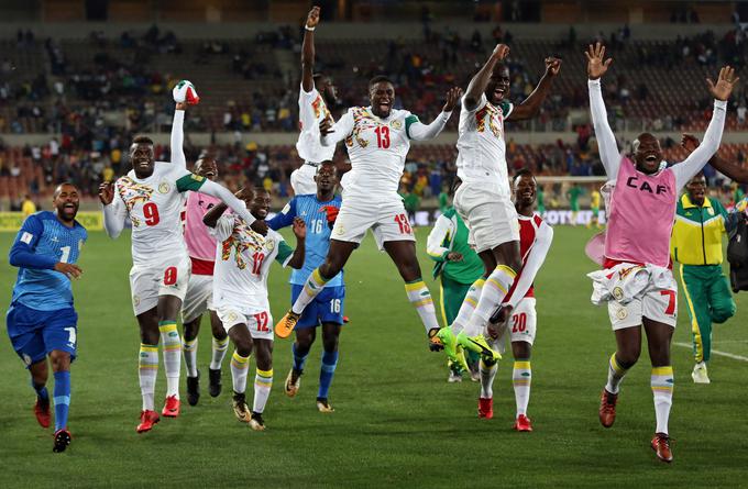 Veselje Senegala po odločilni kvalifikacijski zmagi nad Južno Afriko, s katero so si zagotovili nastop na SP 2018. | Foto: Reuters