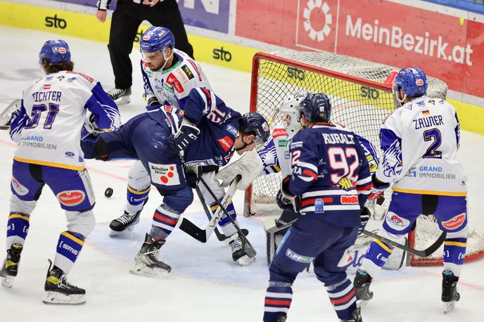 VSV Beljak Fehervar AV19 Anže Kuralt | Anže Kuralt je prispeval podajo pri drugem golu Albe, a je ta prvo polfinalno tekmo z Beljakom izgubila po podaljšku z 2:3. | Foto VSV/Krammer