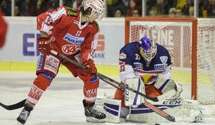 Gračnarjev Salzburg se je rešil, Znojmo in Linz v polfinalu