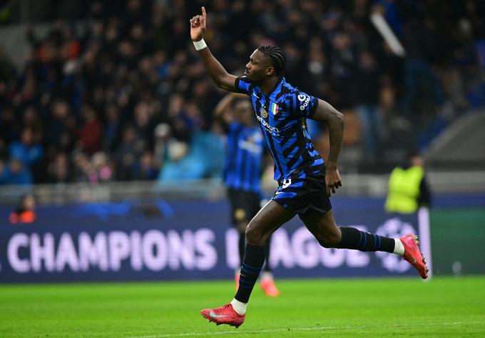 Marcus Thuram je zadel v prvem polčasu in milanski Inter je bil še bližje četrtfinalu. | Foto: Reuters