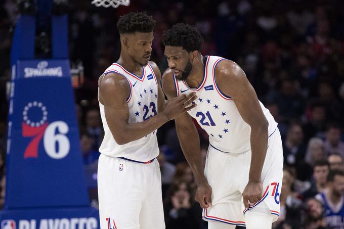 Joel Embiid je stisnil zobe in nastopil kljub zdravstvenim težavam. | Foto: Reuters