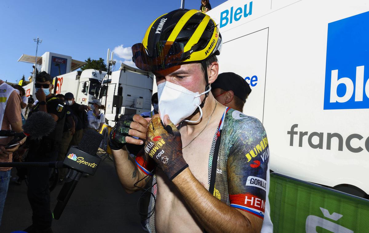 Primož Roglič | Si je Primož Roglič pri padcu na TDF res nalomil vretenca? | Foto Guliverimage