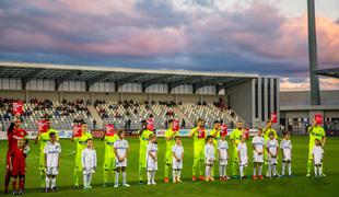 Luka ni več sponzor FC Koper