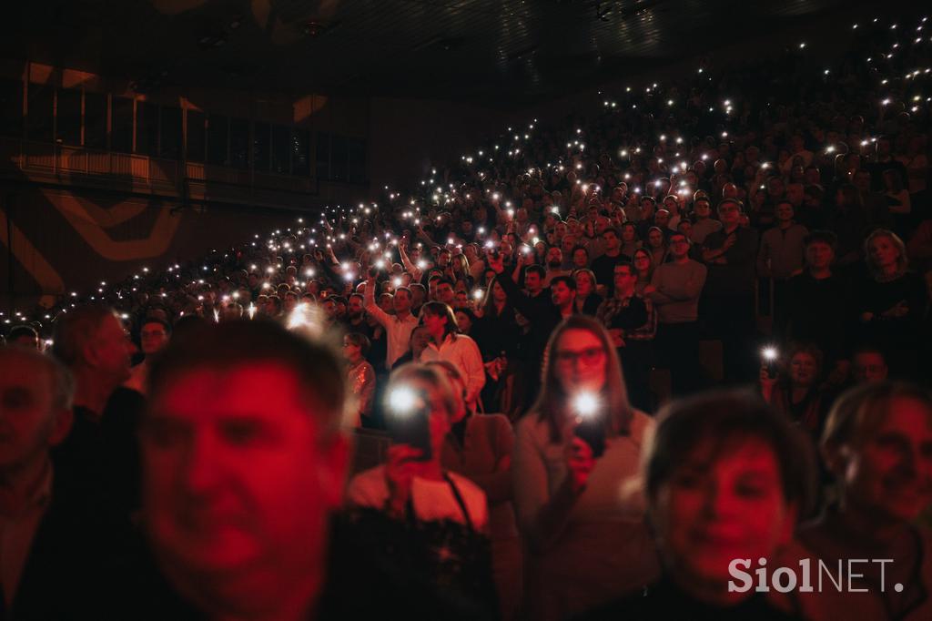 Ansambel Saša Avsenika Hala Tivoli