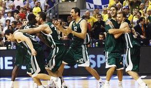 Olympiakos in Panathinaikos v finalu