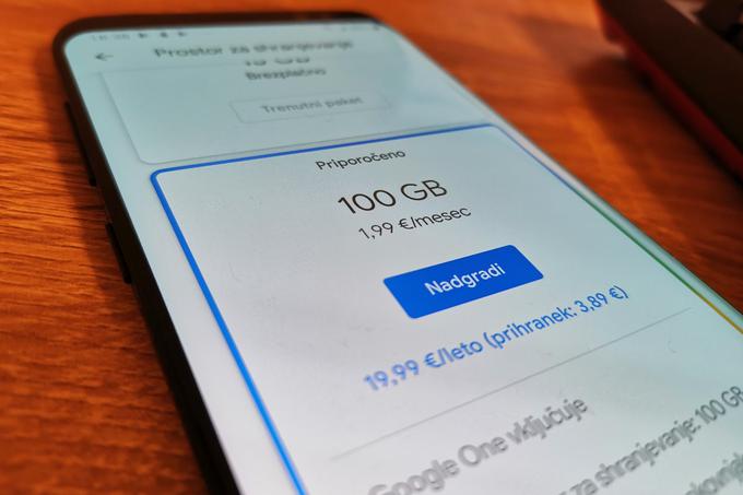 Google naročnino na plačljivo storitev, s katero uporabnik pridobi več prostora za shranjevanje podatkov v oblak, od maja 2019 trži pod blagovno znamko Google One. | Foto: Matic Tomšič