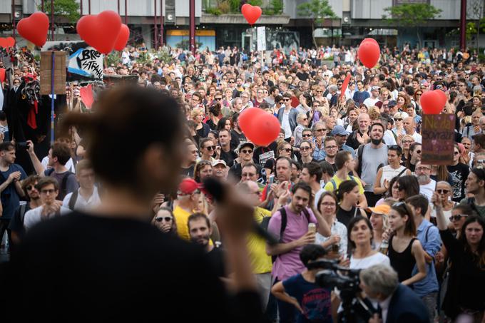 Isto civilnodružbeno gibanje je protest proti politiki sovraštva organiziralo tudi pred zadnjimi državnozborskimi volitvami leta 2018. | Foto: STA ,