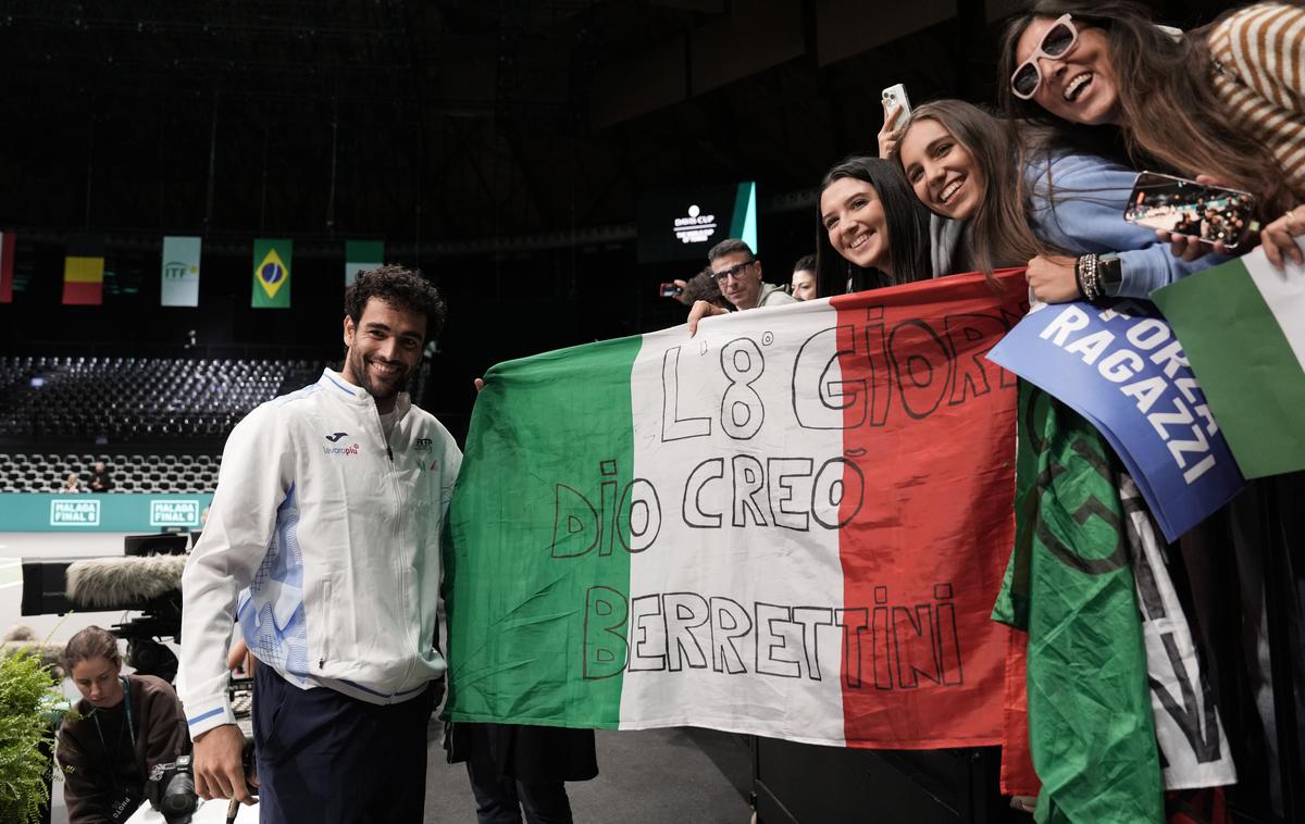 Matteo Berrettini | Italijani so se kljub odsotnosti Janika Sinnerja brez težav uvrstili na zaključni turnir teniškega Davisovega pokala. | Foto Reuters