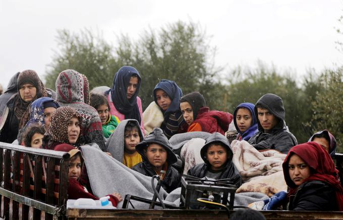 Begunci iz Afrina | Foto: Reuters