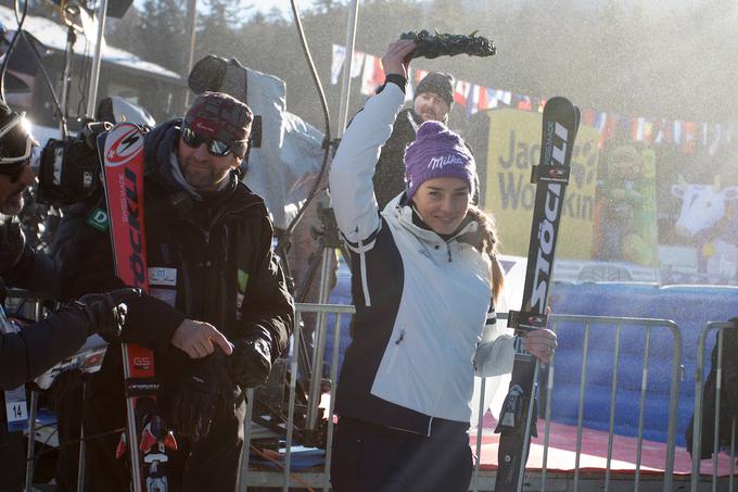 Tina Maze se je sicer za zmago nazadnje borila leta 2015, letos pa se je tudi uradno in dokončno polsovila. | Foto: Sportida